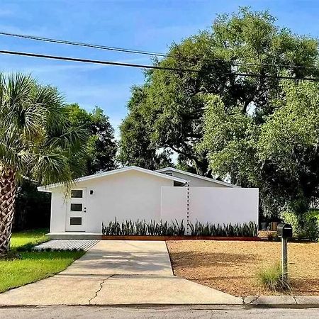 Downtown Dream- Relaxing Escape In Downtown Pensacola Villa Exterior photo