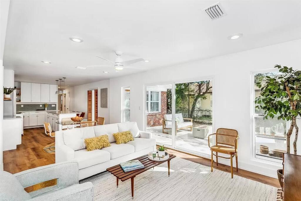 Downtown Dream- Relaxing Escape In Downtown Pensacola Villa Exterior photo